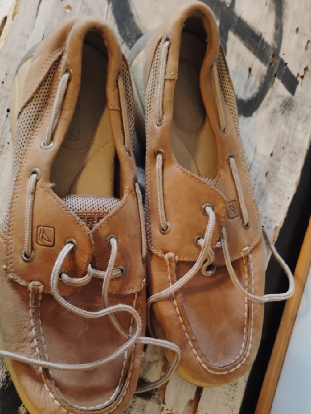 Sperry Tan Leather Women's Boat Shoes